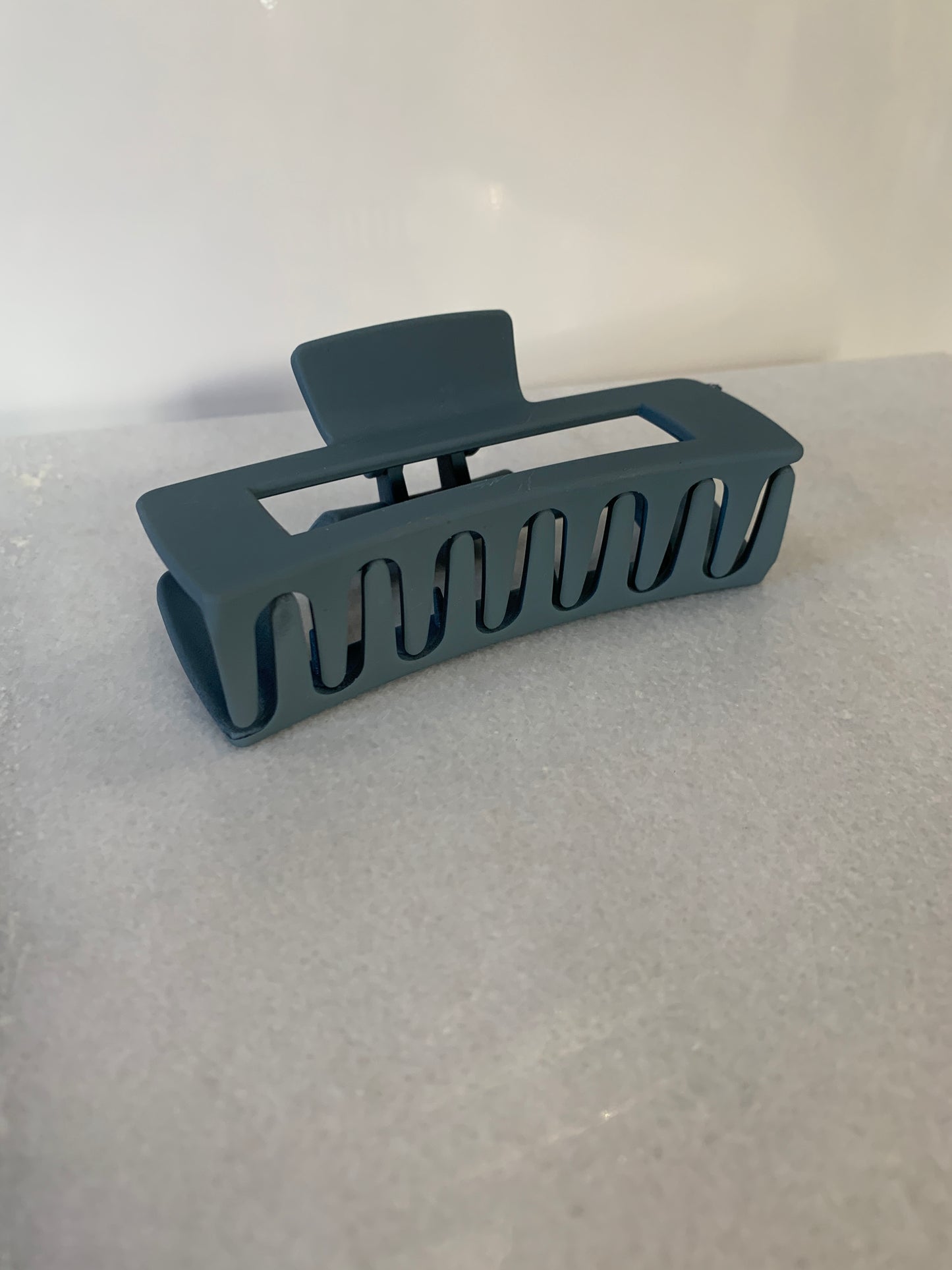 Ocean Blue Claw Clip large