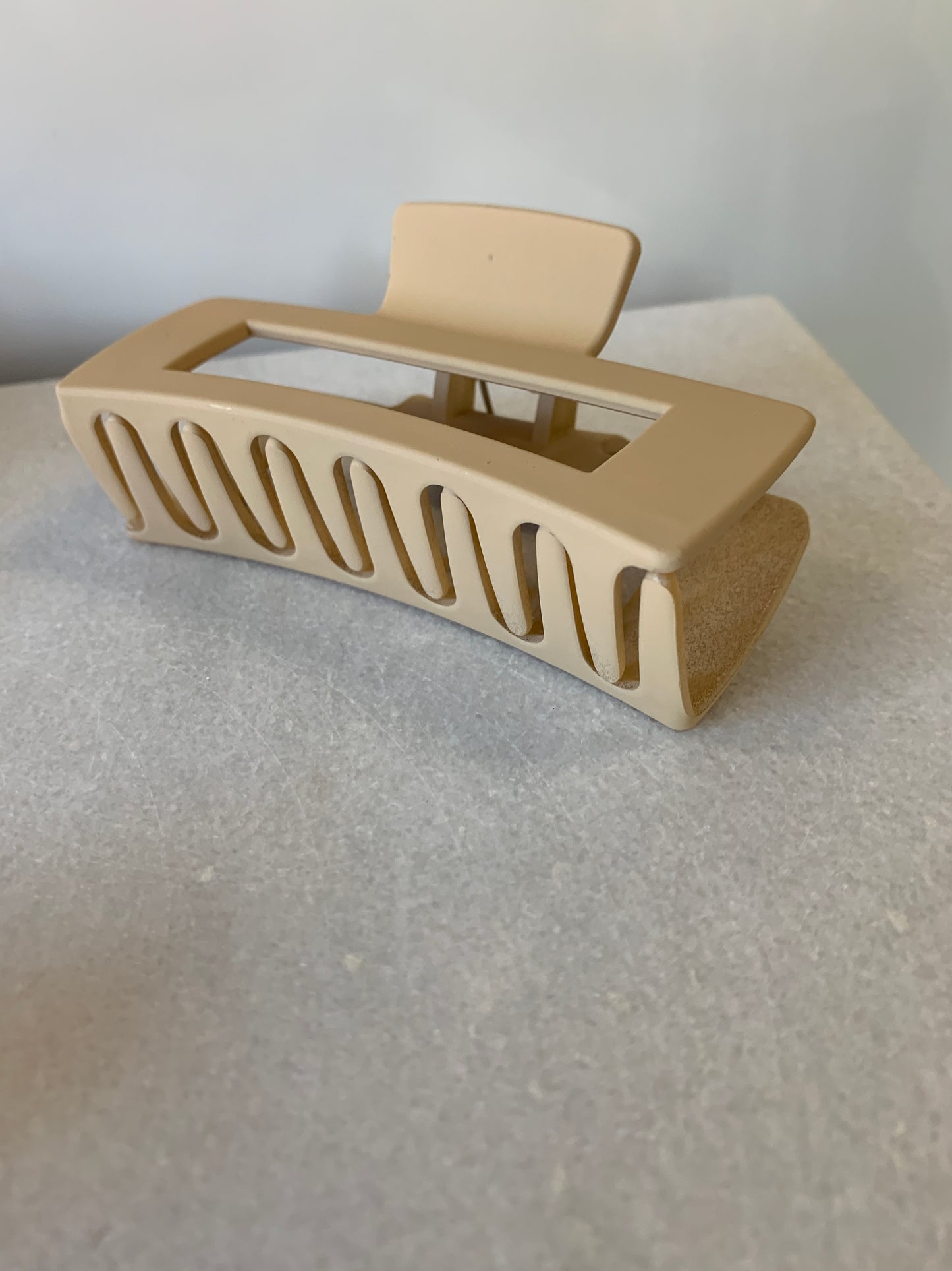 Tan Toffee Claw Clip large
