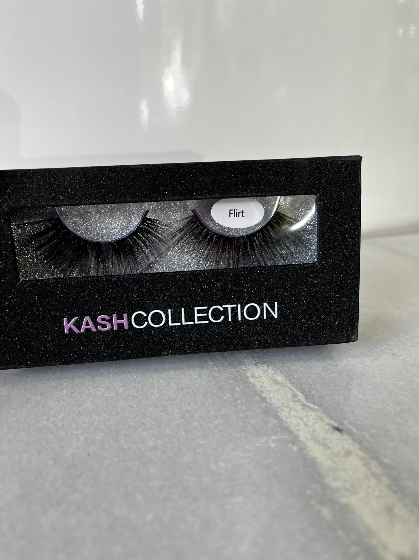 The Kash Collection Flirt