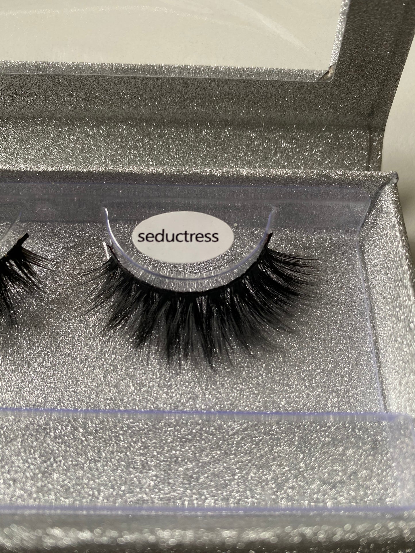 The Kash Collection Seductress Lashes